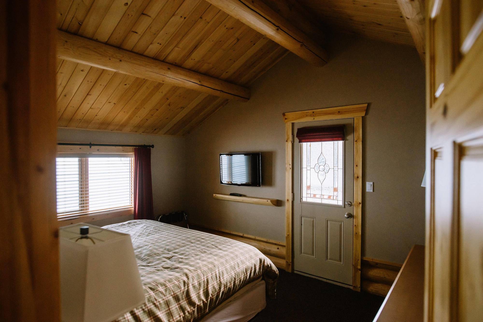 Miette Mountain Cabins Jasper Exterior photo